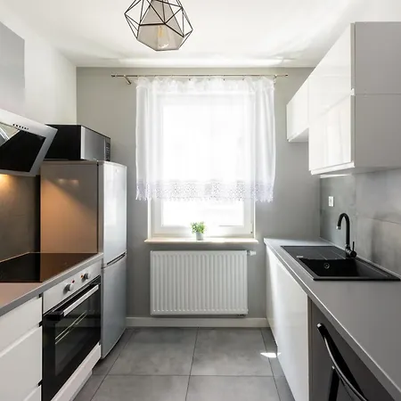 Apartament Elegance 2 Pokoje, Balkon, Srodmiescie Lägenhet *